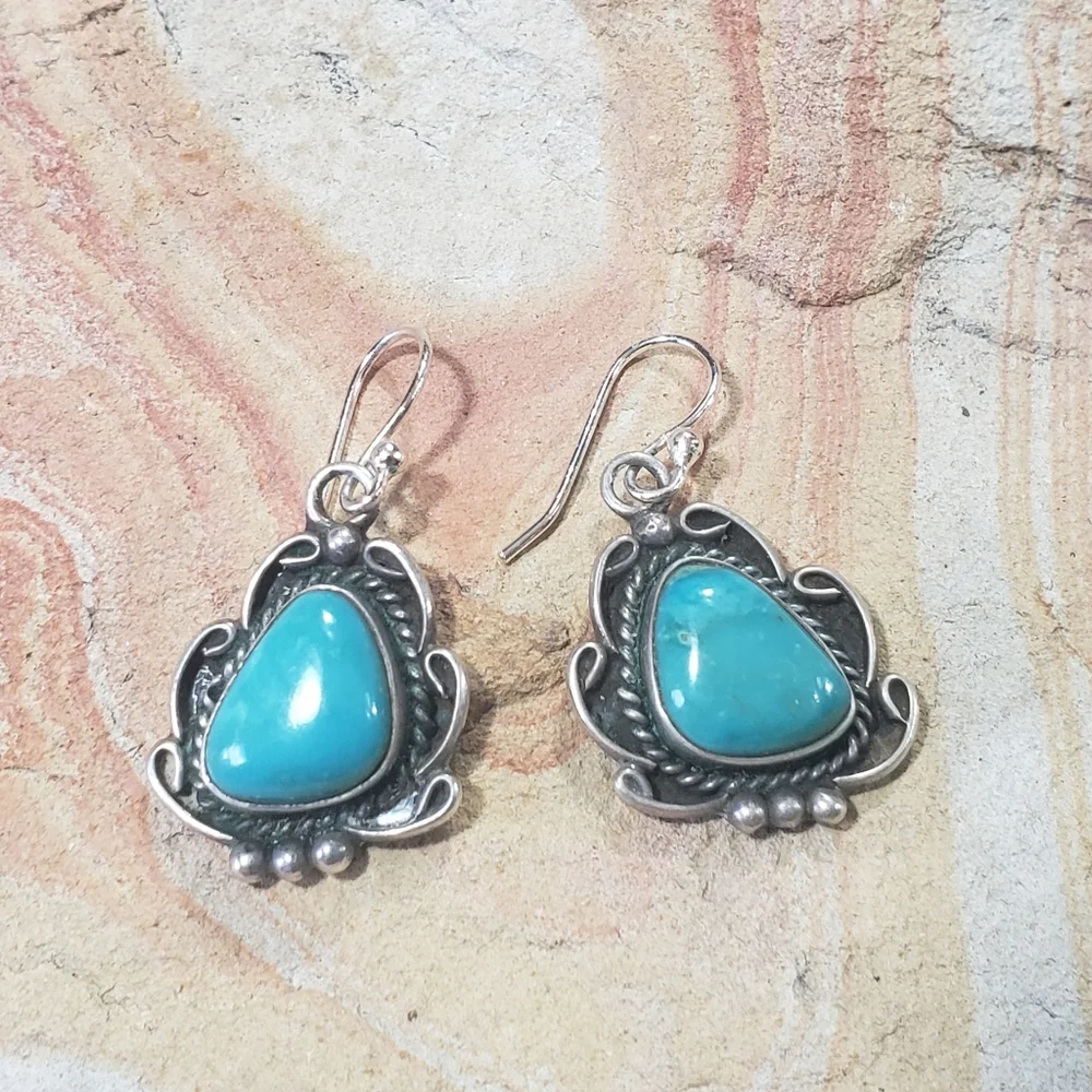 Richard Begay Turquoise Earrings. - Picture 7 of 7